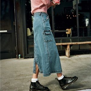 Brandy Melville Midi Denim 90’s skirt